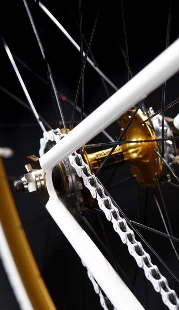 bicicletta one-off placcata oro 24 carati Golden Love