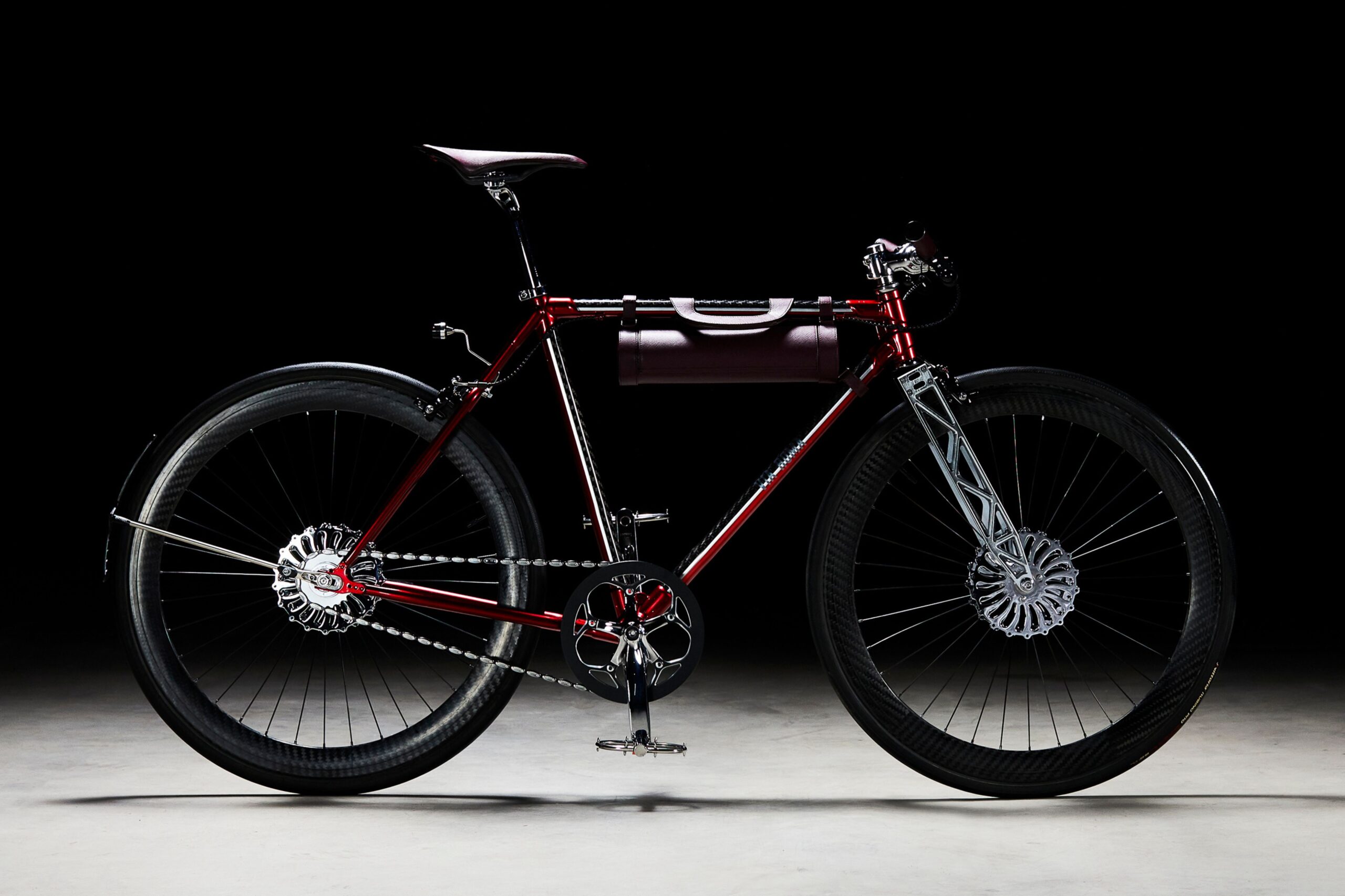 via roma uomo Pard Design bici muscolare o ebike in carbonio